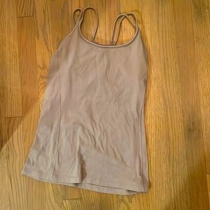 Lululemon tank